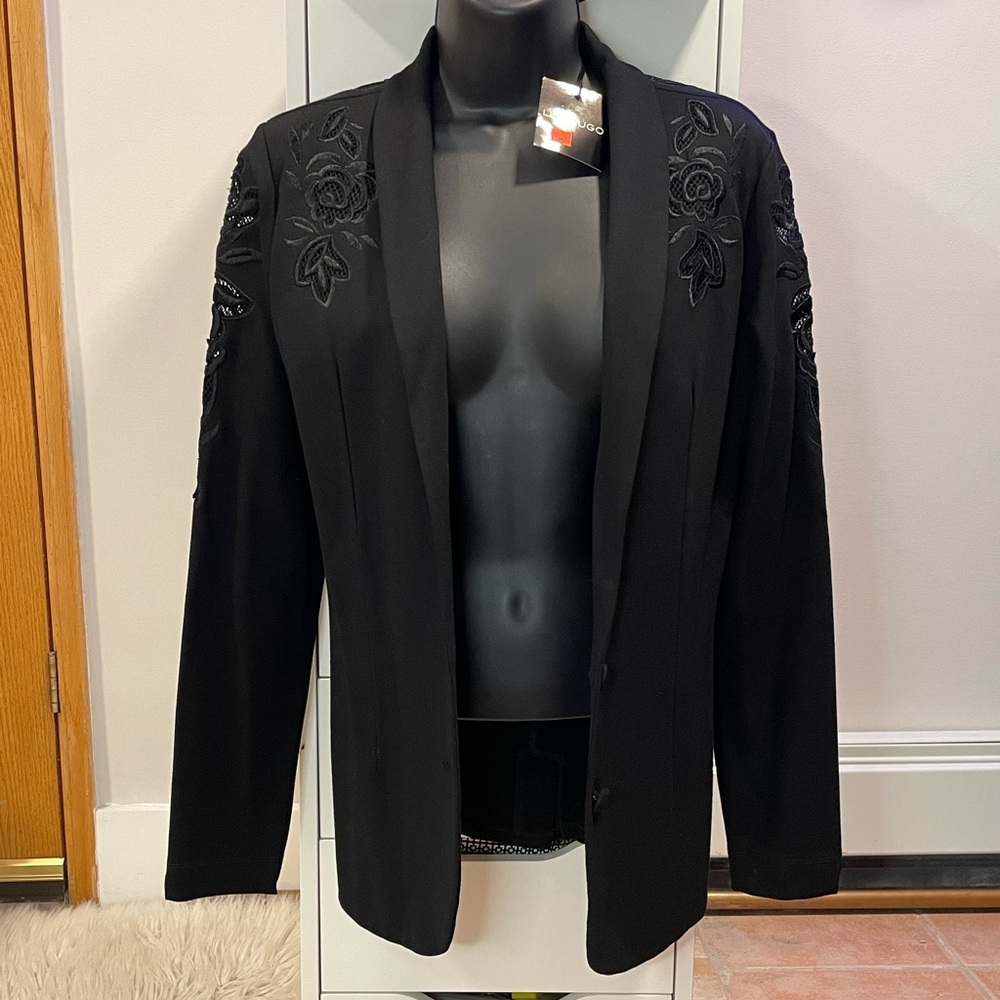 A set (blazer & leggings)